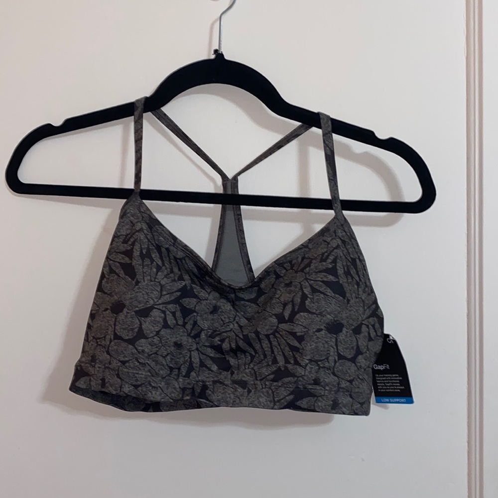 Gap Fit sports bra low support